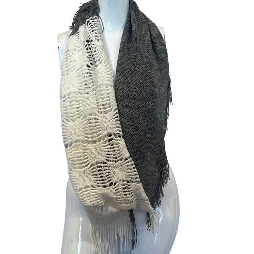Gray & White knit Infinity Scarf